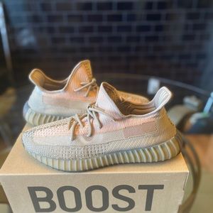 Yeezy 350 Boost sand